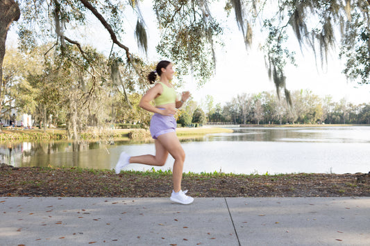 Beginner learning how to start running for beginners with the run-walk method